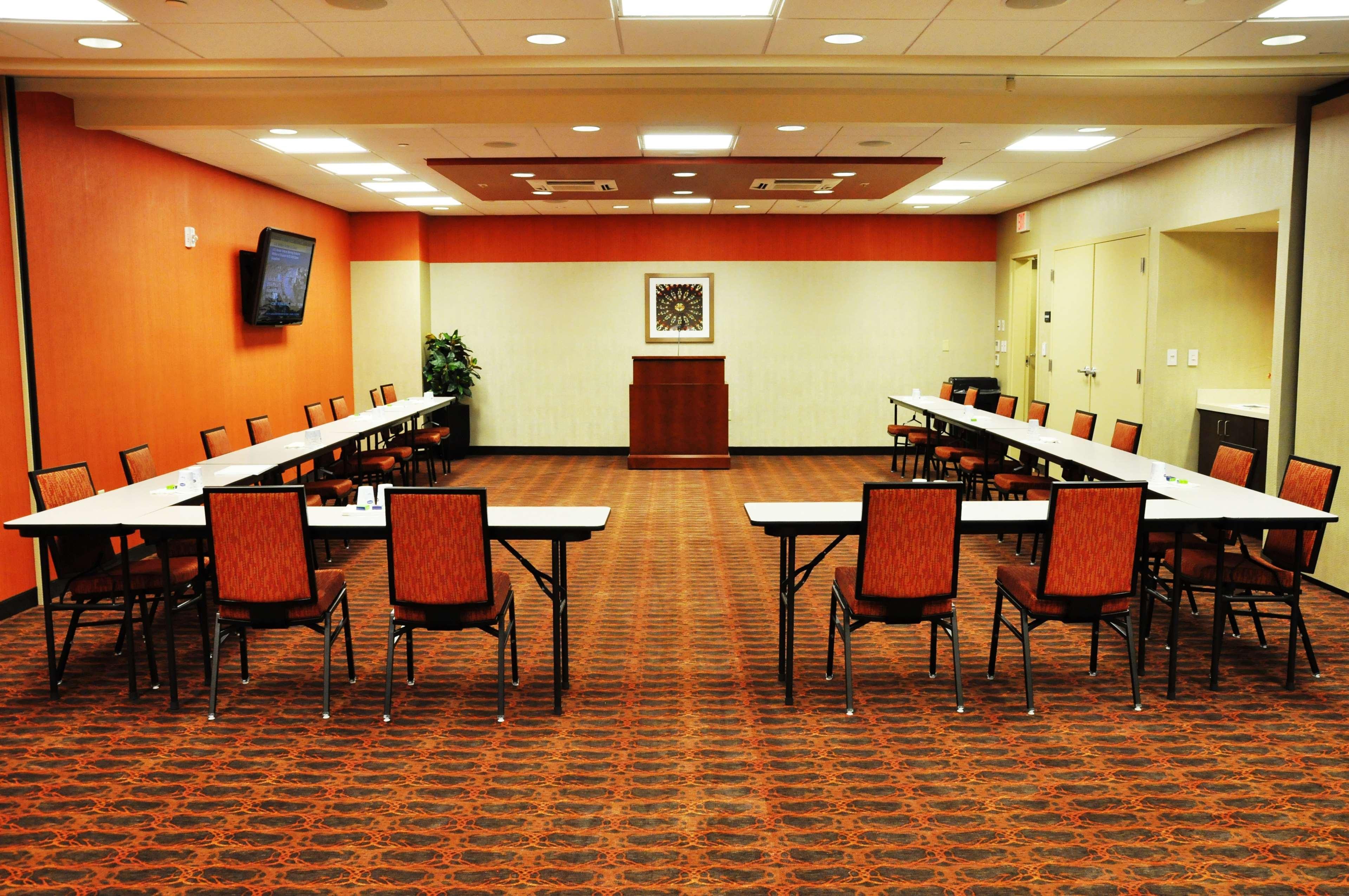 Hampton Inn & Suites Cincinnati / Uptown - University Area Facilités photo